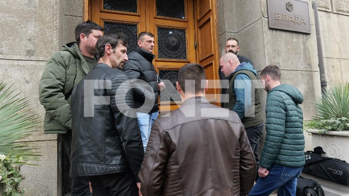 Zaustavljen saobraćaj